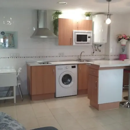 Edificio Rota Apartman *